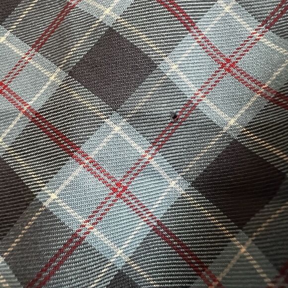 LL Bean Shirt Men M Reg US Navy Tartan Casual Preppy Button Down Pocket READ - Picture 8 of 9